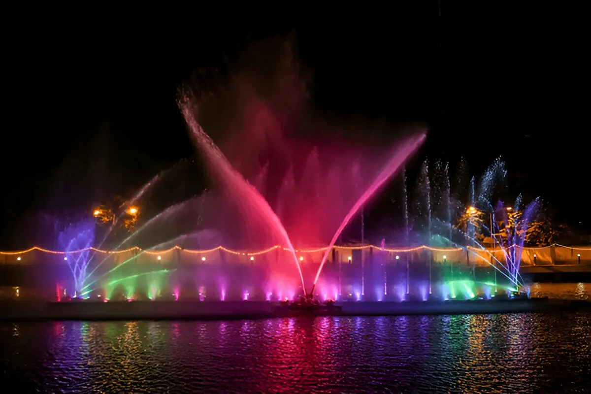 Water Feature Lighting and Effects