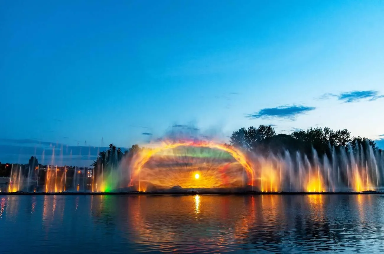 Musical fountains, modern fountain designs, multimedia, technology