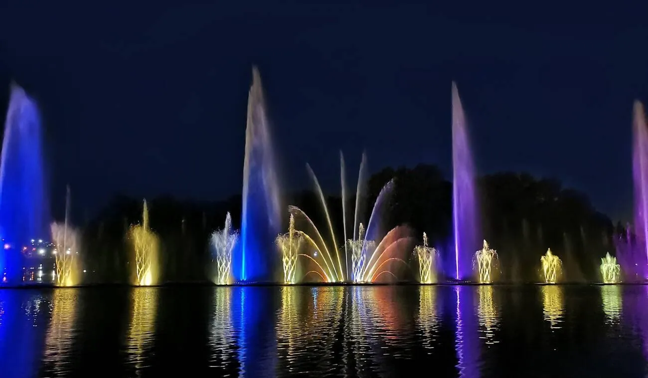 3D Projection Mapping Fountain Display