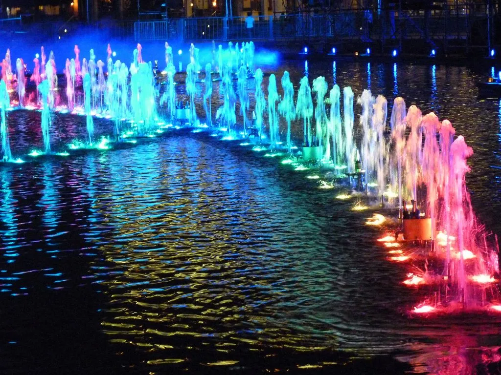 Stunning Water, Light, and Sound Shows by Symphony Fountains