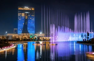 Brentwood Mall Fountain Display Elevating Shopping Experience