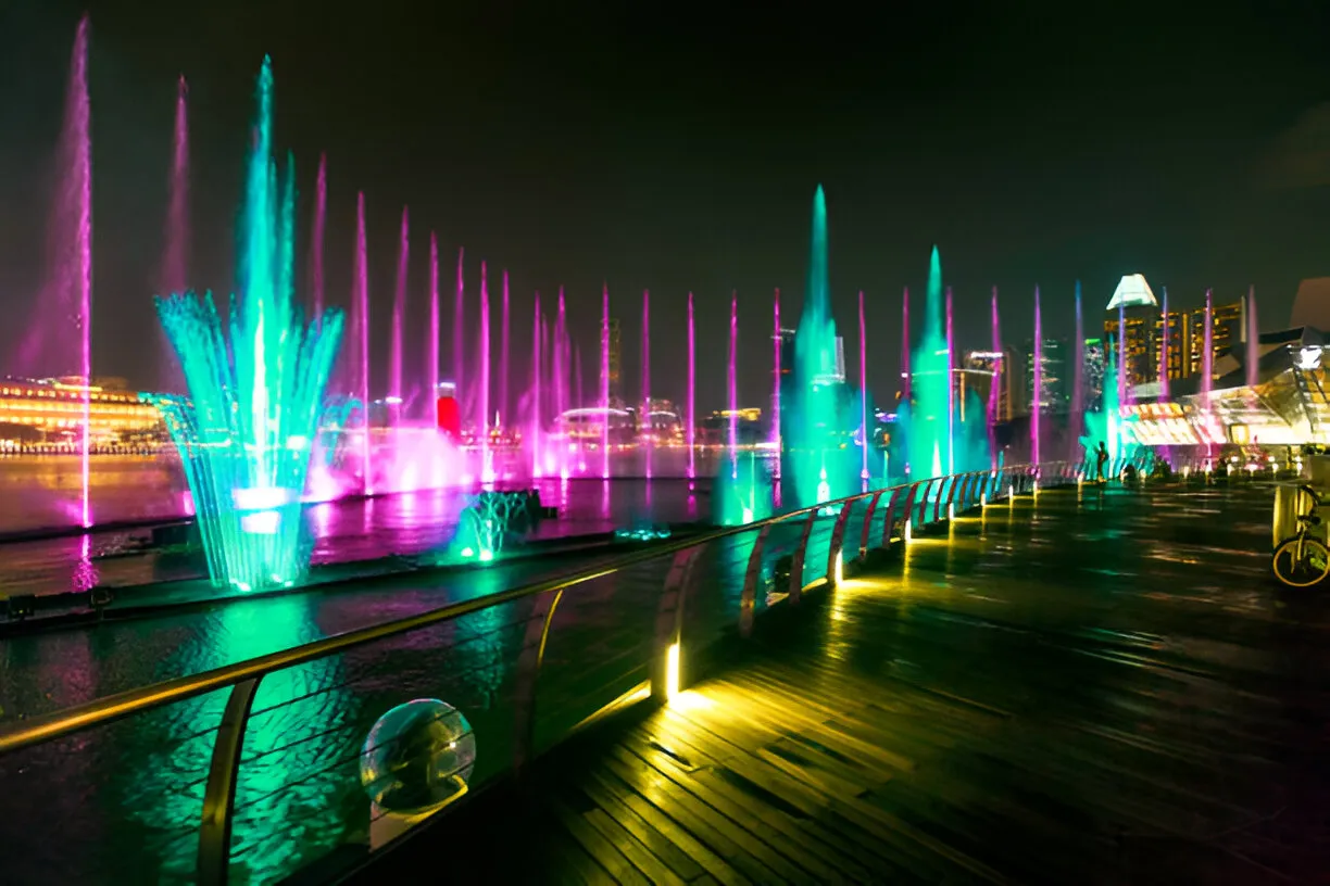 Umm Al Emarat Park fountains with synchronized water, music, and nature