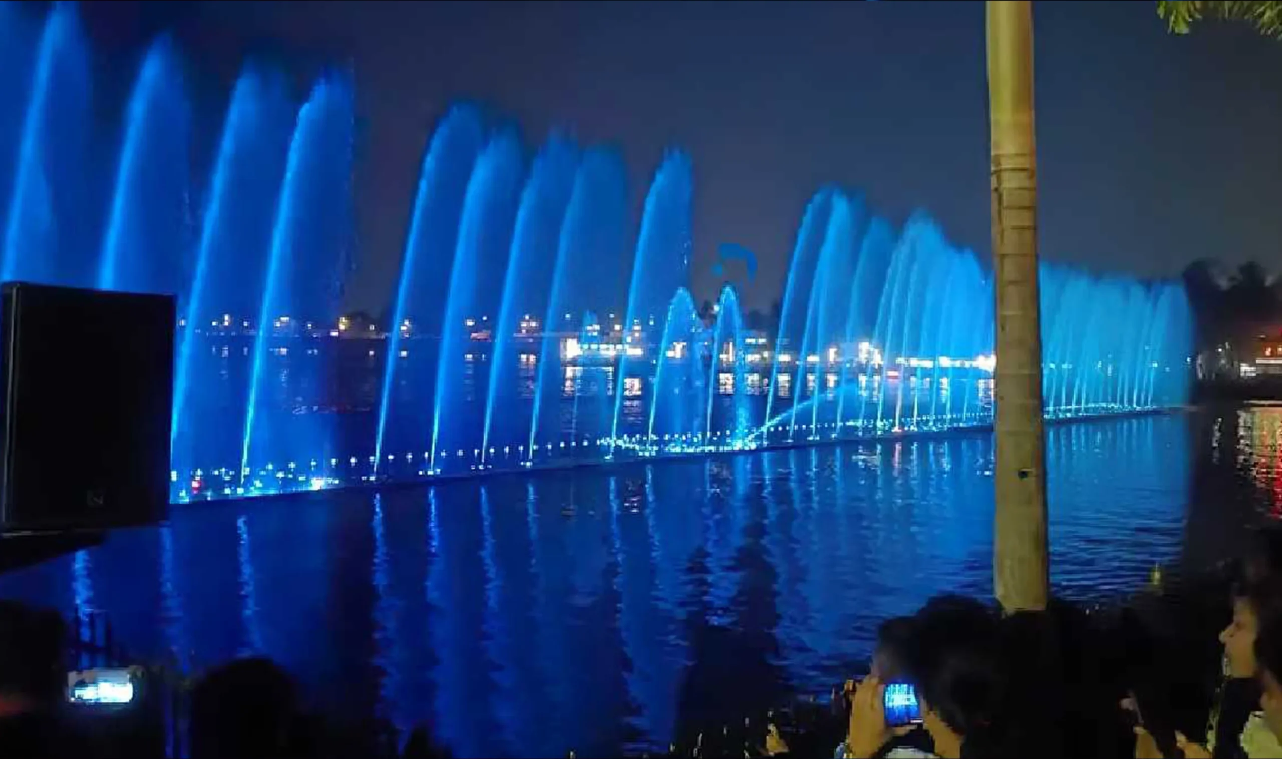 180 meter hyderabad musical fountain